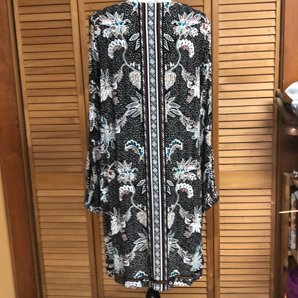 Dress - Picture 4 of 6